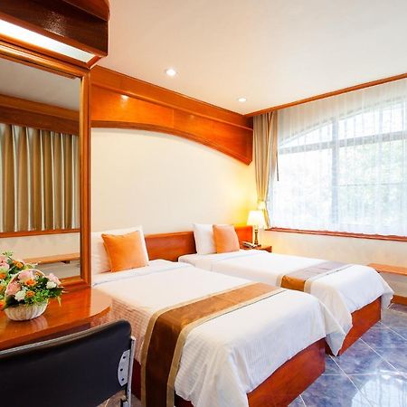 Id Residences Phuket Exteriör bild